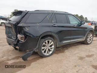 2022 Ford Explorer Platinum with VIN 1FM5K8HC5NGA35754, listed as a IAAI auction lot 41334528 with 65,772 mi miles. Bid and sale history available at carsss.com. Image 4.