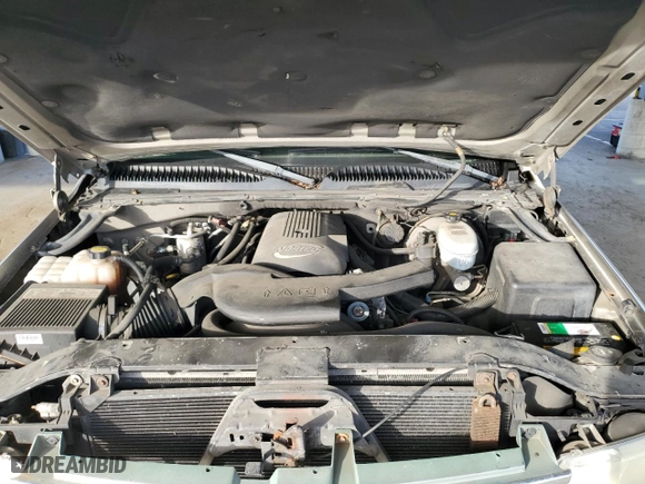 2003 Chevrolet Tahoe LS with VIN 1GNEC13V23J332070, listed as a Copart auction lot 49641465 with 242,408 mi miles and Clean Title. Bid and sale history available at carsss.com. Image 12.