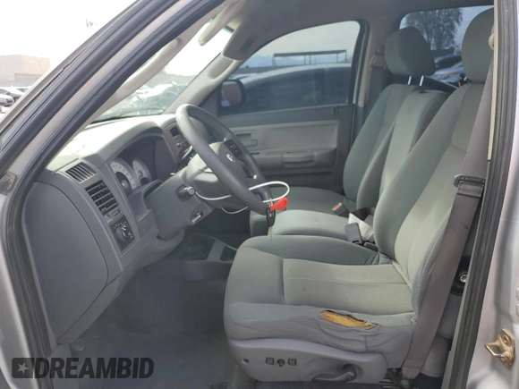 2005 Dodge Dakota SLT with VIN 1D7HE48N95S177871, listed as a Copart auction lot 46005395 with 141,978 mi miles and Clean Title. Bid and sale history available at DreamBid. Image 7.
