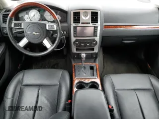 2009 Chrysler 300 Limited with VIN 2C3KA33V39H590917, listed as a Copart auction lot 77657054 with 180,613 mi miles and Clean Title. Bid and sale history available at carsss.com. Image 8.