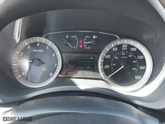 2013 Nissan Sentra SV with VIN 1N4AB7AP4DN902166, listed as a IAAI auction lot 41716134 with 132,185 mi miles. Bid and sale history available at carsss.com. Image 7.