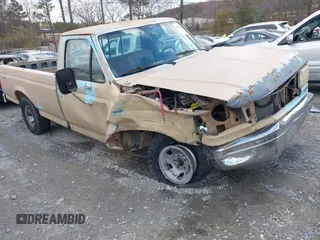 1987 Ford F-150 with VIN 1FTDF15Y2HNB10843, listed as a IAAI auction lot 41017280 with 25,203 mi miles. Bid and sale history available at carsss.com. Image 1.
