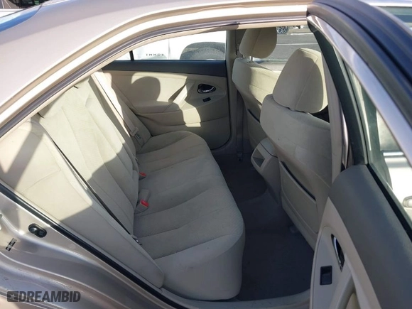 2009 Toyota Camry with VIN 4T1BE46K29U822200, listed as a IAAI auction lot 41663954 with 140,466 mi miles. Bid and sale history available at carsss.com. Image 8.