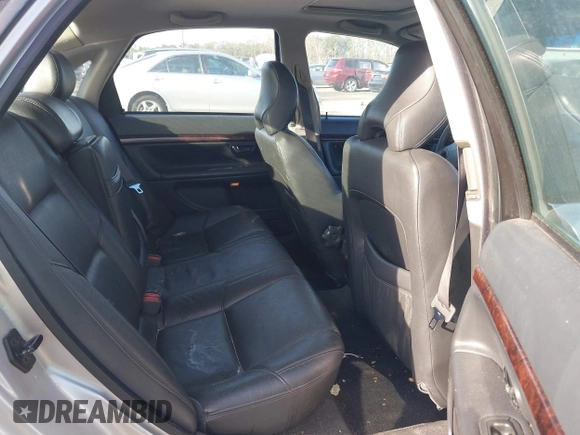 2000 Volvo S80 with VIN YV1TS90D4Y1126795, listed as a IAAI auction lot 41702262 with 116,955 mi miles. Bid and sale history available at carsss.com. Image 8.