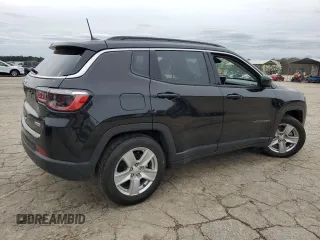 2022 Jeep Compass Altitude with VIN 3C4NJCBB4NT218584, listed as a Copart auction lot 46236294 with 25,805 mi miles and Salvage title. Bid and sale history available at DreamBid. Image 3.