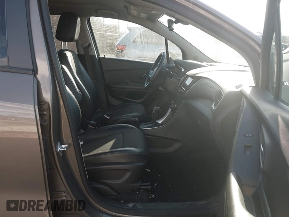 2022 Chevrolet Trax LT with VIN KL7CJPSM2NB530904, listed as a IAAI auction lot 41450539 with 41,280 mi miles. Bid and sale history available at carsss.com. Image 5.
