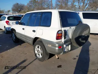 2000 Toyota RAV4 с VIN JT3GP10V1Y0044892, выставлен на аукционе IAAI как лот 41148809 с пробегом 220 848 миль миль и . История ставок и продаж доступна на DreamBid. Изображение 3.