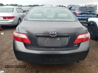 2008 Toyota Camry LE z VIN 4T4BE46K58R034841, wystawiony jako Copart lot #42176215 z przebiegiem Nie podano mil oraz Nie do naprawy • Non repairable. Historia ofert i sprzedaży dostępna na DreamBid. Obrazek 6.