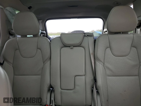 2021 Volvo XC90 Inscription with VIN YV4A22PLXM1678648, listed as a Copart auction lot 46236065 with 39,867 mi miles and Salvage title. Bid and sale history available at DreamBid. Image 10.