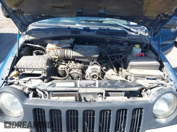 2003 Jeep Liberty Sport with VIN 1J4GL48K03W569834, listed as a IAAI auction lot 42061973 with 278,475 mi miles. Bid and sale history available at carsss.com. Image 10.