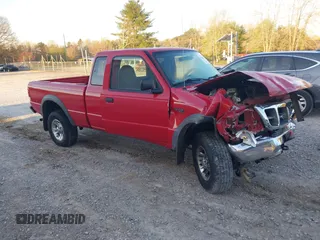 2000 Ford Ranger XLT with VIN 1FTZR15XXYTB12467, listed as a IAAI auction lot 41888474 with 195,818 mi miles and . Bid and sale history available at carsss.com. Image 1.