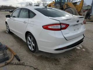 2015 Ford Fusion SE with VIN 3FA6P0HD3FR275910, listed as a Copart auction lot 49813325 with 82,243 mi miles and Salvage Title. Bid and sale history available at DreamBid. Image 2.