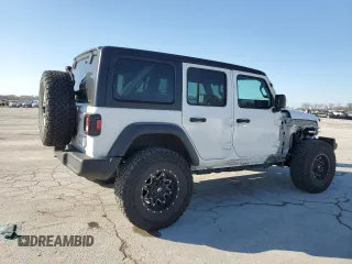 2022 Jeep Wrangler Unlimited Sport with VIN 1C4HJXDG6NW201051, listed as a Copart auction lot 42795565 with 30,197 mi miles and Salvage Title. Bid and sale history available at DreamBid. Image 3.