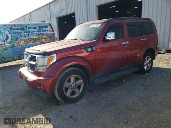 2007 Dodge Nitro SLT z VIN 1D8GU58KX7W569839, wystawiony jako Copart lot #53720705 z przebiegiem 175 746 mil mil oraz Czysty tytuł • Clean title. Historia ofert i sprzedaży dostępna na DreamBid. Obrazek 1.