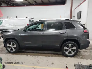 2019 Jeep Cherokee Limited with VIN 1C4PJMDX7KD282692, listed as a IAAI auction lot 41660914 with 64,955 mi miles and . Bid and sale history available at carsss.com. Image 15.