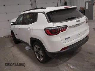 2020 Jeep Compass Limited with VIN 3C4NJCCB3LT229698, listed as a IAAI auction lot 41461973 with 41,973 mi miles and . Bid and sale history available at carsss.com. Image 3.