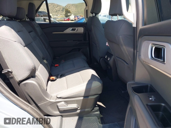 2025 Ford Explorer Active with VIN 1FMUK7DH3SGB03603, listed as a IAAI auction lot 41991711 with 2,071 mi miles and . Bid and sale history available at DreamBid. Image 8.
