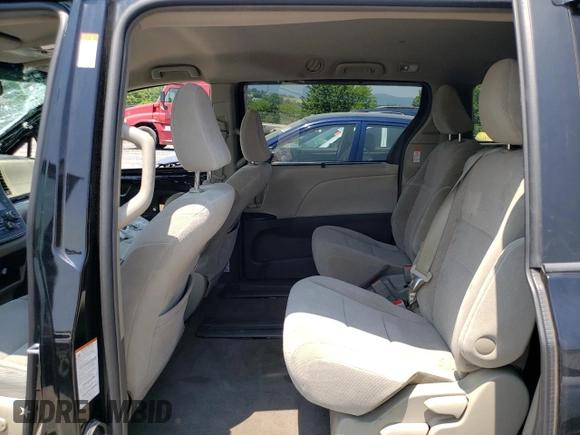 2017 Toyota Sienna LE Auto Access Seat with VIN 5TDKZ3DC4HS868306, listed as a Copart auction lot 59283795 with 310,767 mi miles and Salvage title. Bid and sale history available at DreamBid. Image 11.