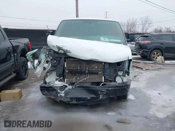 2015 Chevrolet Express Cargo z VIN 1GCZGUCG1F1101005, wystawiony jako IAAI lot #41314699 z przebiegiem 103 736 mil mil oraz . Historia ofert i sprzedaży dostępna na DreamBid. Obrazek 12.