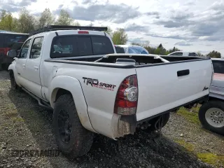 2015 Toyota Tacoma with VIN 3TMMU4FN0FM074993, listed as a Copart auction lot 47581255 with 186,798 mi miles and Salvage Title. Bid and sale history available at carsss.com. Image 2.