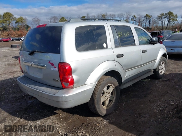 2007 Dodge Durango SLT z VIN 1D8HB48267F501204, wystawiony jako IAAI lot #41497256 z przebiegiem Nie podano mil oraz . Historia ofert i sprzedaży dostępna na DreamBid. Obrazek 4.