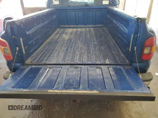 2003 Chevrolet Silverado 1500 LS with VIN 1GCEK14V93Z284241, listed as a Copart auction lot 42791325 with 199,776 mi miles and Salvage Title. Bid and sale history available at DreamBid. Image 10.
