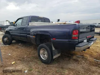 1998 Dodge Ram 3500 with VIN 1B7MF336XWJ189034, listed as a Copart auction lot 68670344 with 117,731 mi miles and Salvage Title. Bid and sale history available at carsss.com. Image 2.