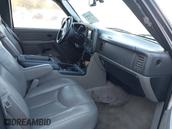 2005 GMC Yukon XL SLT with VIN 3GKEC16Z35G243754, listed as a IAAI auction lot 41763083 with 219,014 mi miles. Bid and sale history available at carsss.com. Image 5.