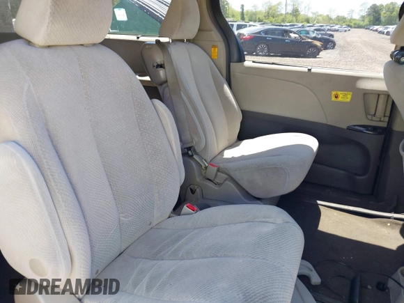 2014 Toyota Sienna LE AAS with VIN 5TDKK3DC6ES453200, listed as a IAAI auction lot 42277928 with 347,887 mi miles and . Bid and sale history available at DreamBid. Image 8.