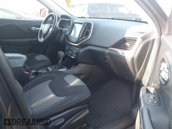 2014 Jeep Cherokee Latitude with VIN 1C4PJLCB6EW241897, listed as a IAAI auction lot 42128880 with 126,242 mi miles. Bid and sale history available at carsss.com. Image 5.