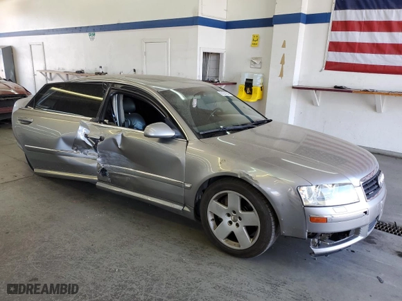 2005 Audi A8 L with VIN WAUML44EX5N012623, listed as a Copart auction lot 61337284 with 163,788 mi miles and Salvage Title. Bid and sale history available at carsss.com. Image 4.