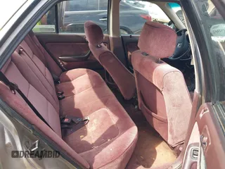 1990 Honda Accord LX with VIN 1HGCB7554LA000846, listed as a IAAI auction lot 41755092 with 336,811 mi miles. Bid and sale history available at carsss.com. Image 8.
