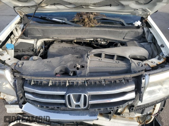 2014 Honda Pilot Touring with VIN 5FNYF4H90EB045332, listed as a Copart auction lot 84977584 with 120,248 mi miles and Salvage Title. Bid and sale history available at DreamBid. Image 12.