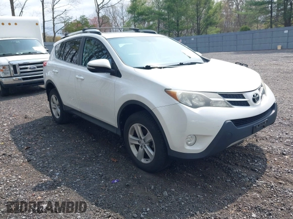 2013 Toyota RAV4 XLE with VIN 2T3RFREV1DW056321, listed as a IAAI auction lot 42082419 with 116,860 mi miles. Bid and sale history available at carsss.com. Image 1.
