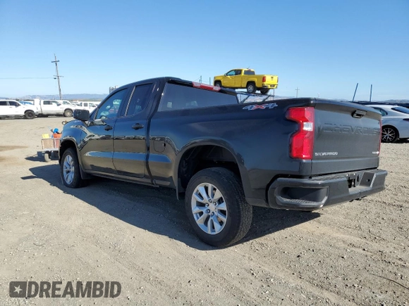 2019 Chevrolet Silverado 1500 Custom with VIN 1GCRYBEH8KZ372128, listed as a Copart auction lot 61106394 with 24,289 mi miles and Salvage Title. Bid and sale history available at DreamBid. Image 2.