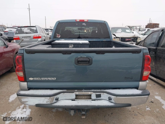 2006 Chevrolet Silverado 1500 LT2 with VIN 1GCEK19B56Z135148, listed as a IAAI auction lot 41616433 with 241,628 mi miles. Bid and sale history available at carsss.com. Image 17.