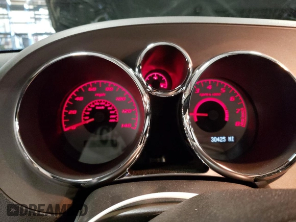 2008 Pontiac Solstice z VIN 1G2MB35B88Y123215, wystawiony jako Copart lot #56426295 z przebiegiem 30 425 mil mil oraz Czysty tytuł • Clean title. Historia ofert i sprzedaży dostępna na DreamBid. Obrazek 9.