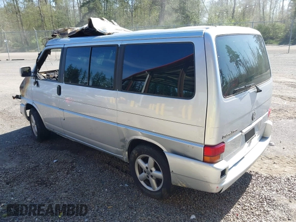 2003 Volkswagen EuroVan MV with VIN WV2MB47073H043489, listed as a IAAI auction lot 42030772 with Not Provided miles and . Bid and sale history available at DreamBid. Image 3.