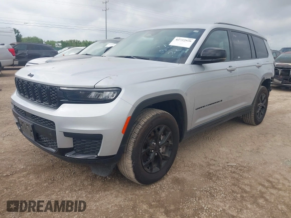 2024 Jeep Grand Cherokee Altitude with VIN 1C4RJKAG0R8532620, listed as a IAAI auction lot 42722926 with 37,556 mi miles and . Bid and sale history available at DreamBid. Image 17.