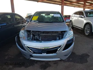 2016 Nissan Versa SV with VIN 3N1CN7AP1GL839352, listed as a IAAI auction lot 41448173 with 77,729 mi miles. Bid and sale history available at carsss.com. Image 6.