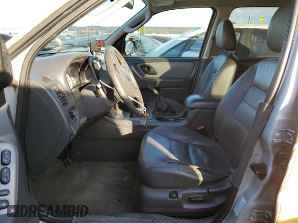 2007 Ford Escape Hybrid z VIN 1FMCU59HX7KB78516, wystawiony jako Copart lot #88585615 z przebiegiem 440 082 mil mil oraz Czysty tytuł • Clean title. Historia ofert i sprzedaży dostępna na DreamBid. Obrazek 7.