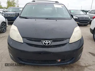2010 Toyota Sienna XLE with VIN 5TDYK4CC9AS337081, listed as a IAAI auction lot 42218064 with 260,606 mi miles and . Bid and sale history available at carsss.com. Image 12.