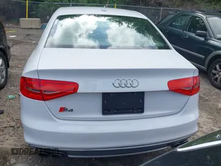 2015 Audi S4 Premium Plus z VIN WAUBGAFL2FA072538, wystawiony jako IAAI lot #42298898 z przebiegiem 86 138 mil mil oraz . Historia ofert i sprzedaży dostępna na DreamBid. Obrazek 16.