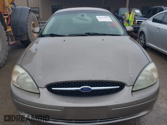 2002 Ford Taurus SES Standard with VIN 1FAFP55S42A248753, listed as a IAAI auction lot 42112264 with 219,560 mi miles. Bid and sale history available at carsss.com. Image 6.