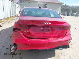 2022 Kia Forte LXS with VIN 3KPF24AD9NE464402, listed as a IAAI auction lot 41797175 with 20,604 mi miles. Bid and sale history available at carsss.com. Image 17.
