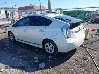 2012 Toyota Prius One with VIN JTDKN3DUXC1568215, listed as a IAAI auction lot 42058528 with 121,488 mi miles and . Bid and sale history available at DreamBid. Image 3.