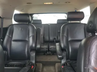 2008 Cadillac Escalade z VIN 1GYFK638X8R143922, wystawiony jako Copart lot #53095095 z przebiegiem 174 899 mil mil oraz Tytuł czysty. Historia ofert i sprzedaży dostępna na DreamBid. Obrazek 10.