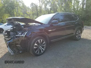 2021 Volkswagen Atlas SEL Premium R-Line with VIN 1V2FR2CA0MC513705, listed as a Copart auction lot 68986924 with 52,133 mi miles and Salvage title. Bid and sale history available at DreamBid. Image 1.