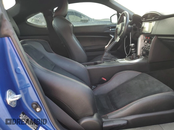 2016 Subaru BRZ Limited with VIN JF1ZCAC17G9602253, listed as a Copart auction lot 43747045 with 37,624 mi miles and Clean Title. Bid and sale history available at carsss.com. Image 10.