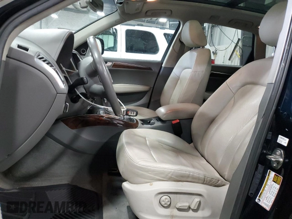 2010 Audi Q5 Prestige z VIN WA1VKAFP0AA009068, wystawiony jako Copart lot #58255995 z przebiegiem 134 075 mil mil oraz Szkoda całkowita • Salvage title. Historia ofert i sprzedaży dostępna na DreamBid. Obrazek 7.